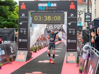 Hradec Králové přivítá světový závod IRONMAN. Návštěvníci se mohou zapojit i do soutěže City Quest!
